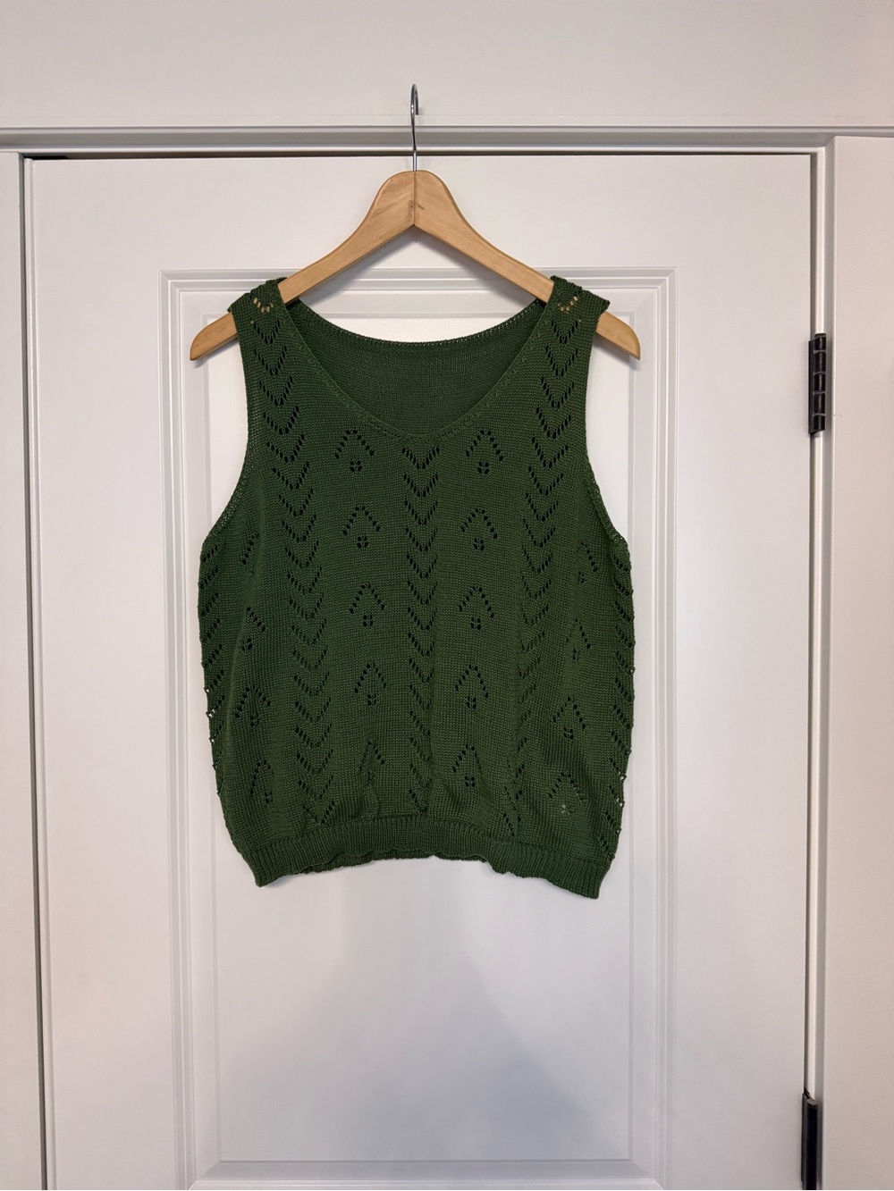 SHEIN Olive Green Knit Tank Top